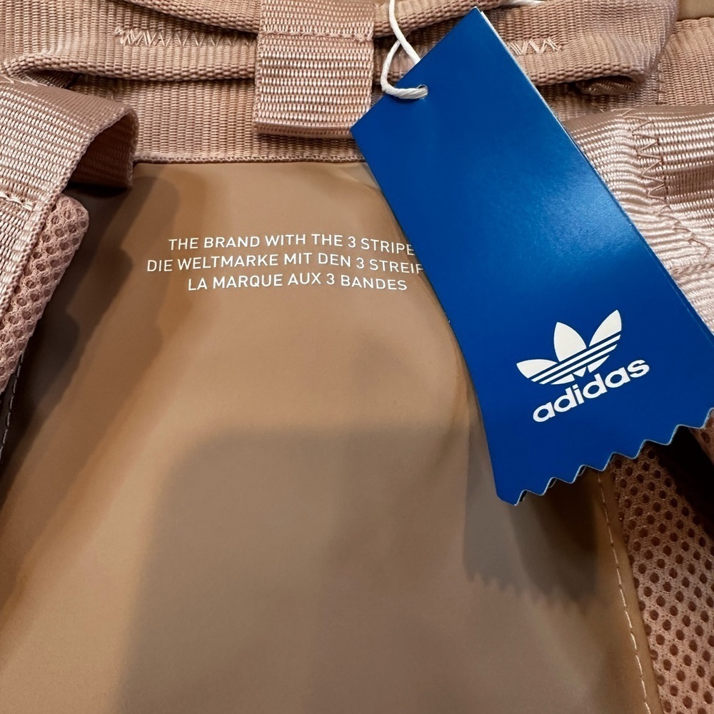 Adidas Beige dusty pink 3D Pattern Backpack brand new with tag - Picture 5 of 11